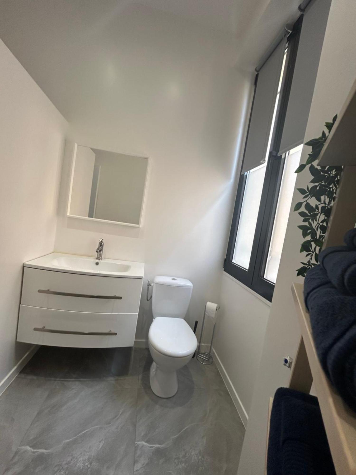 Residence "A Torbia" , 4 Appartements De 2 A 6 Personnes La Turbie Chambre photo