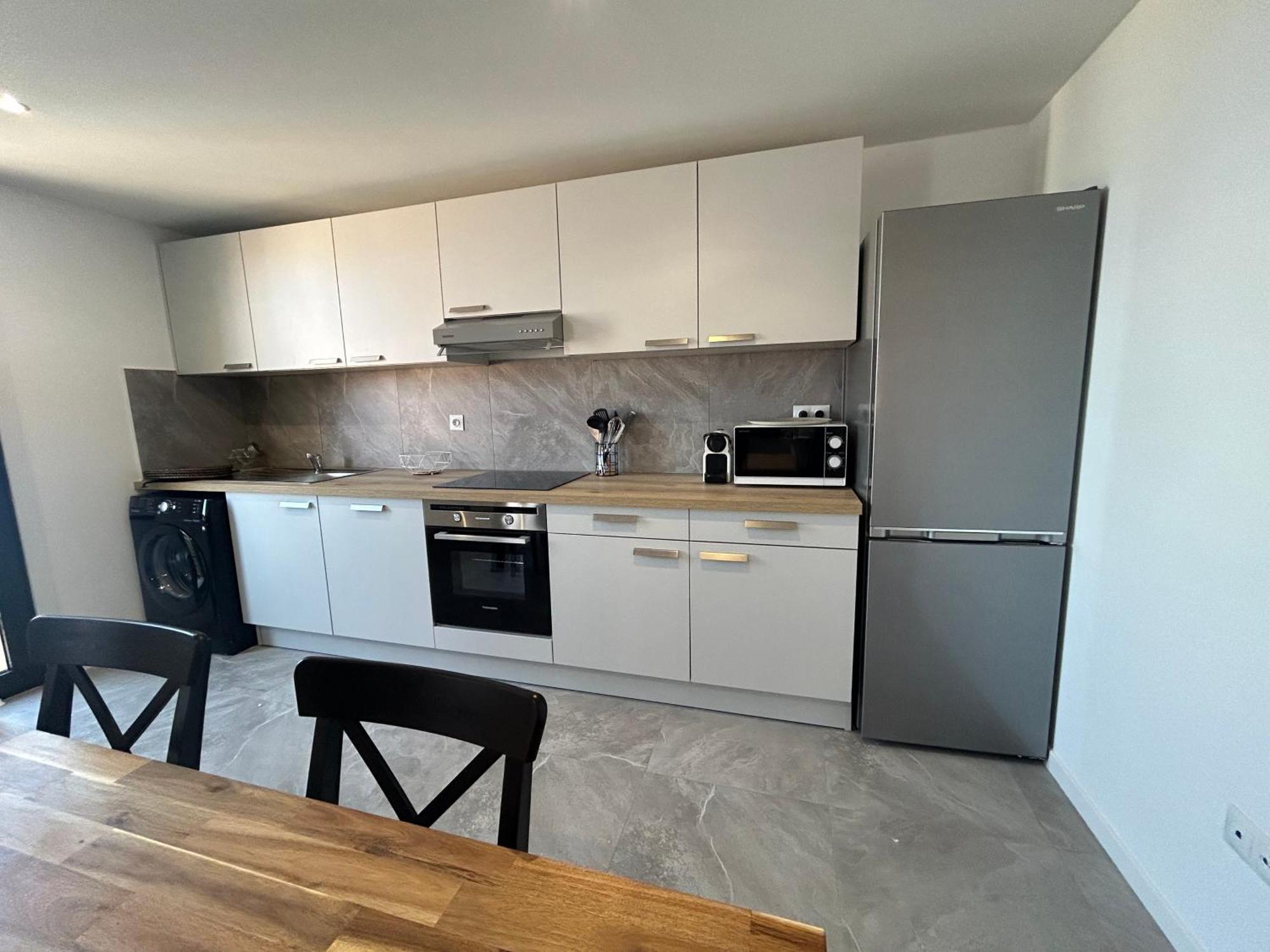 Residence "A Torbia" , 4 Appartements De 2 A 6 Personnes La Turbie Chambre photo
