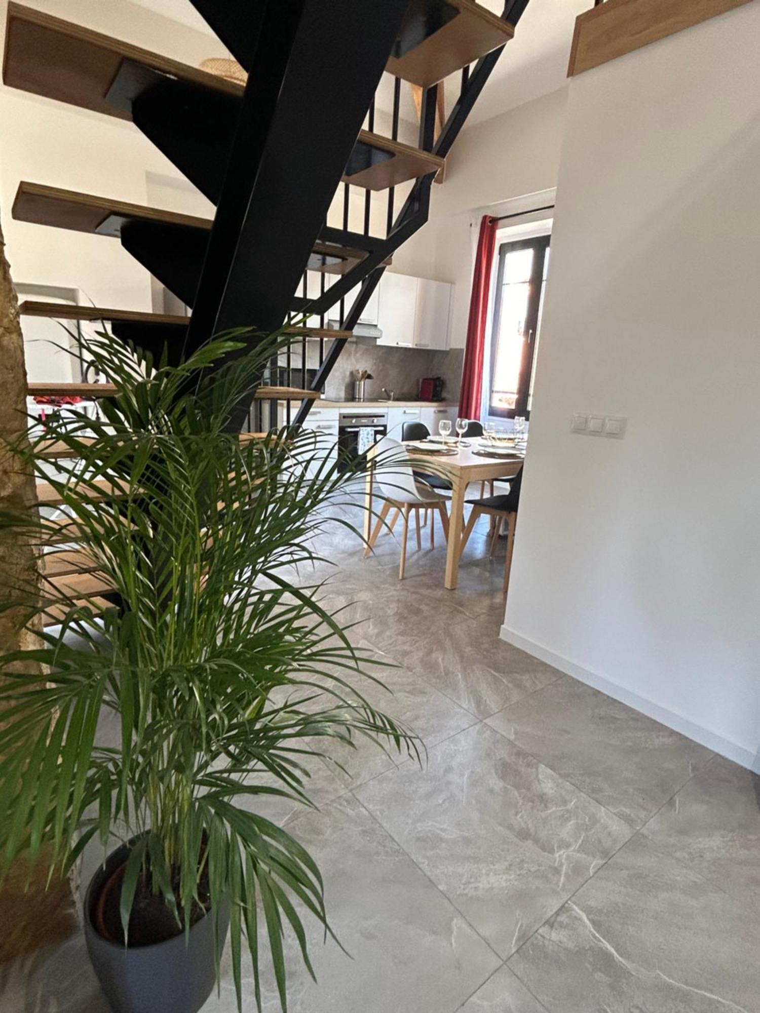 Residence "A Torbia" , 4 Appartements De 2 A 6 Personnes La Turbie Chambre photo